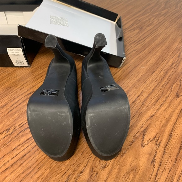 Platform Heels - Picture 6 of 6